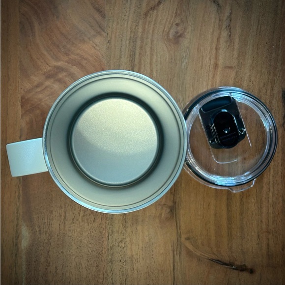 YETI White Rambler 710 ml Mug - Picture 6 of 6
